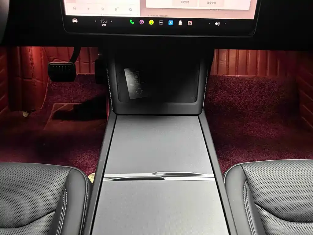 Tesla Model 3 — фото 2