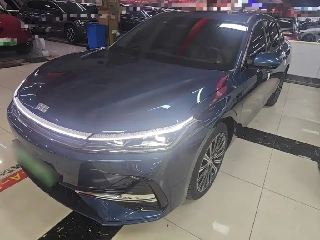 Geely Galaxy A7 EM — фото 1