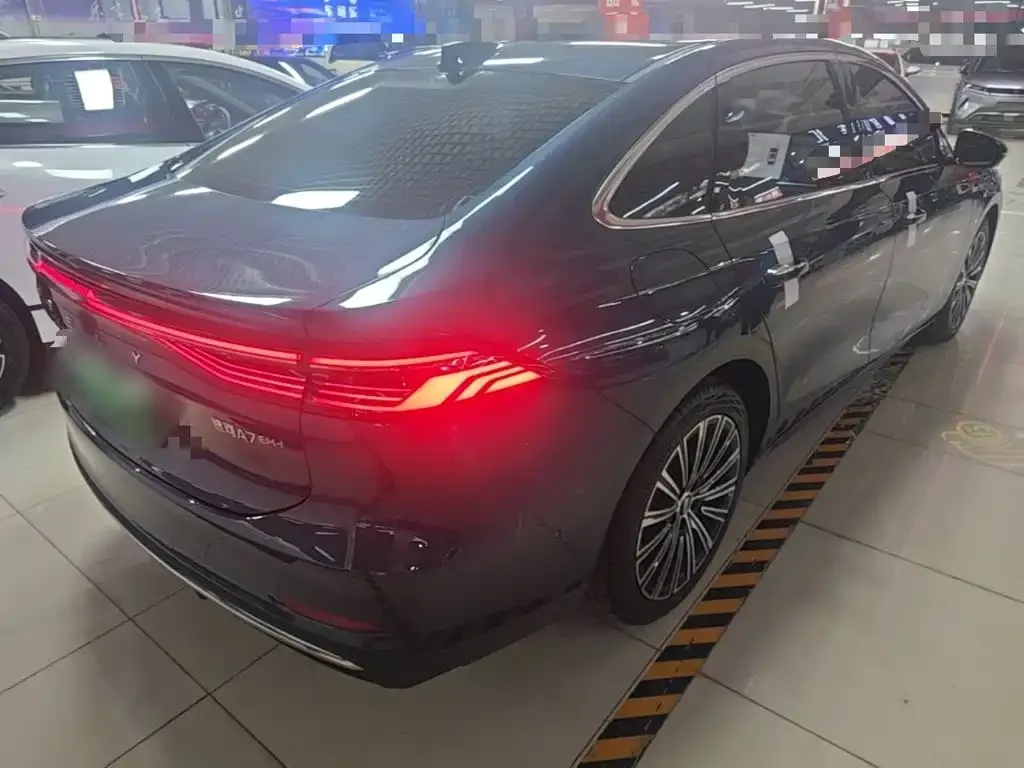 Geely Galaxy A7 EM — фото 6