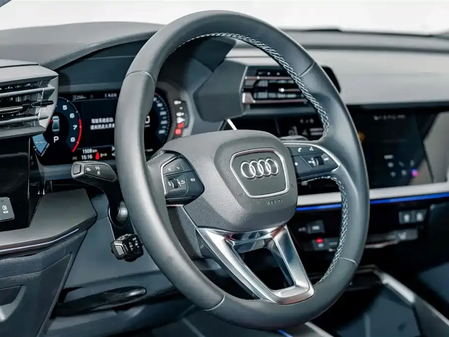 Audi A3 — фото 9