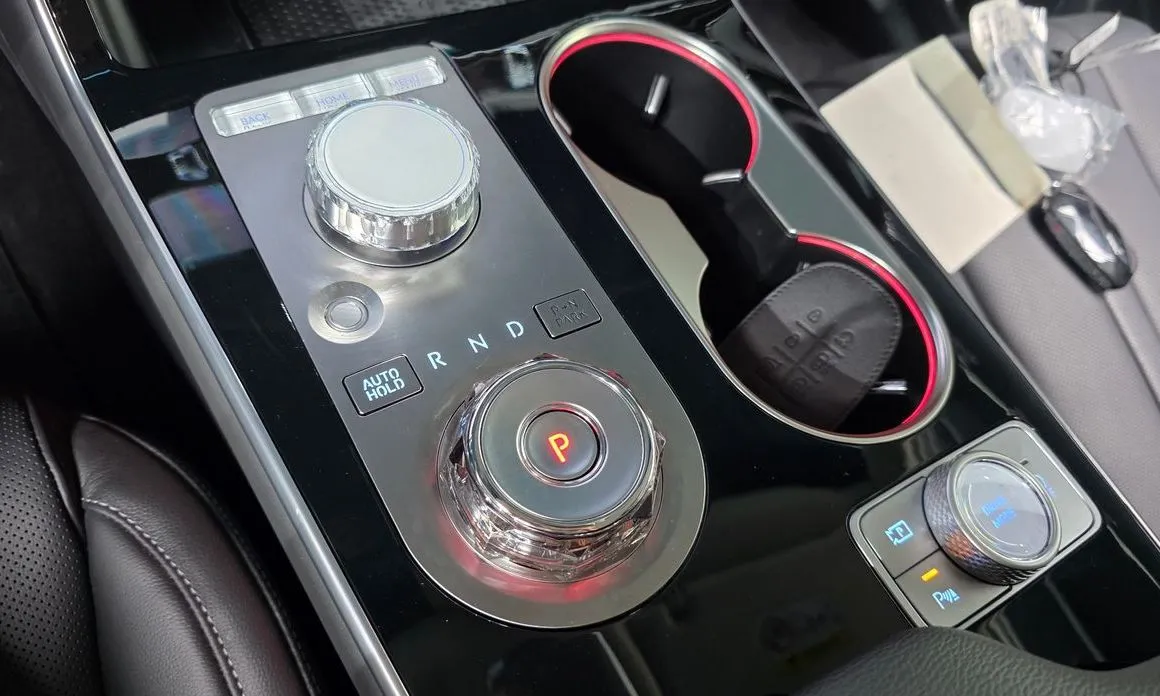 Genesis GV80 — фото 10