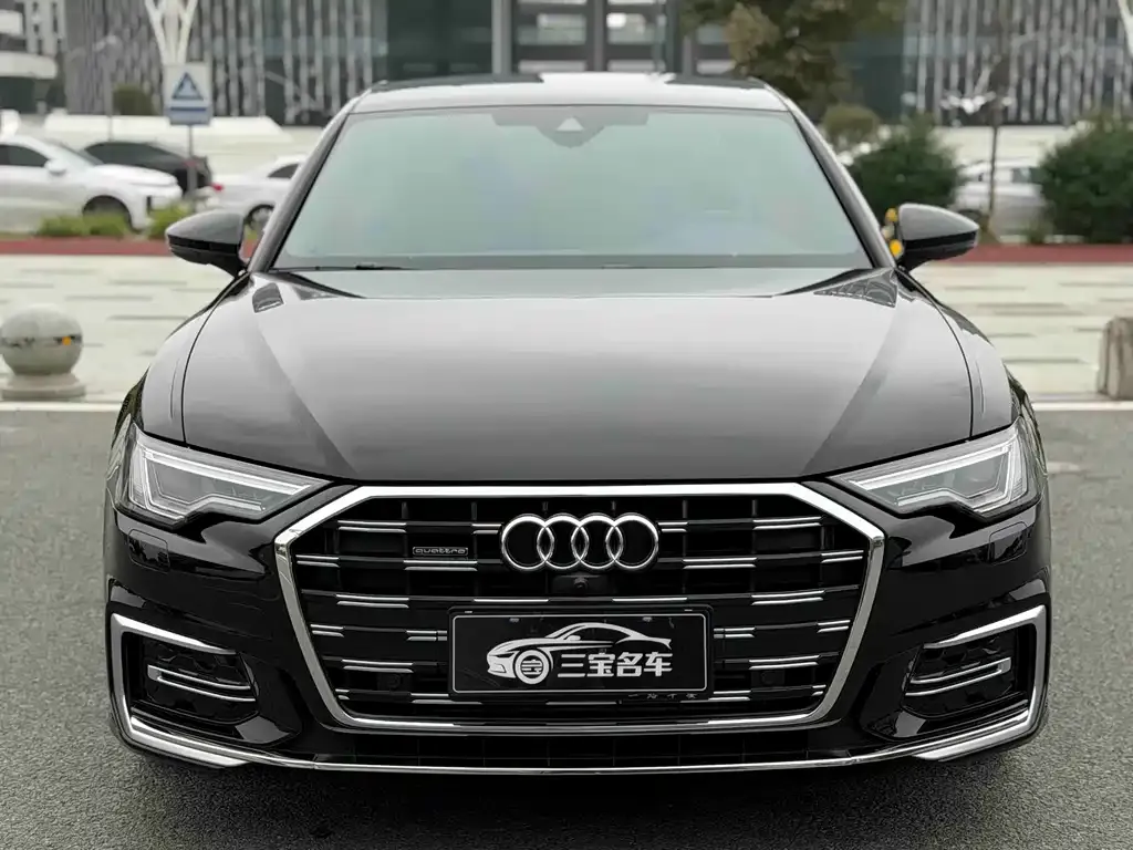 Audi A6L — фото 7