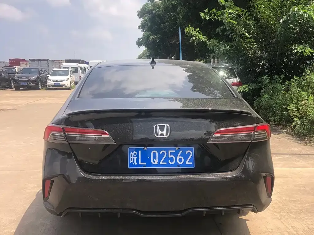 Honda Inspire — фото 5