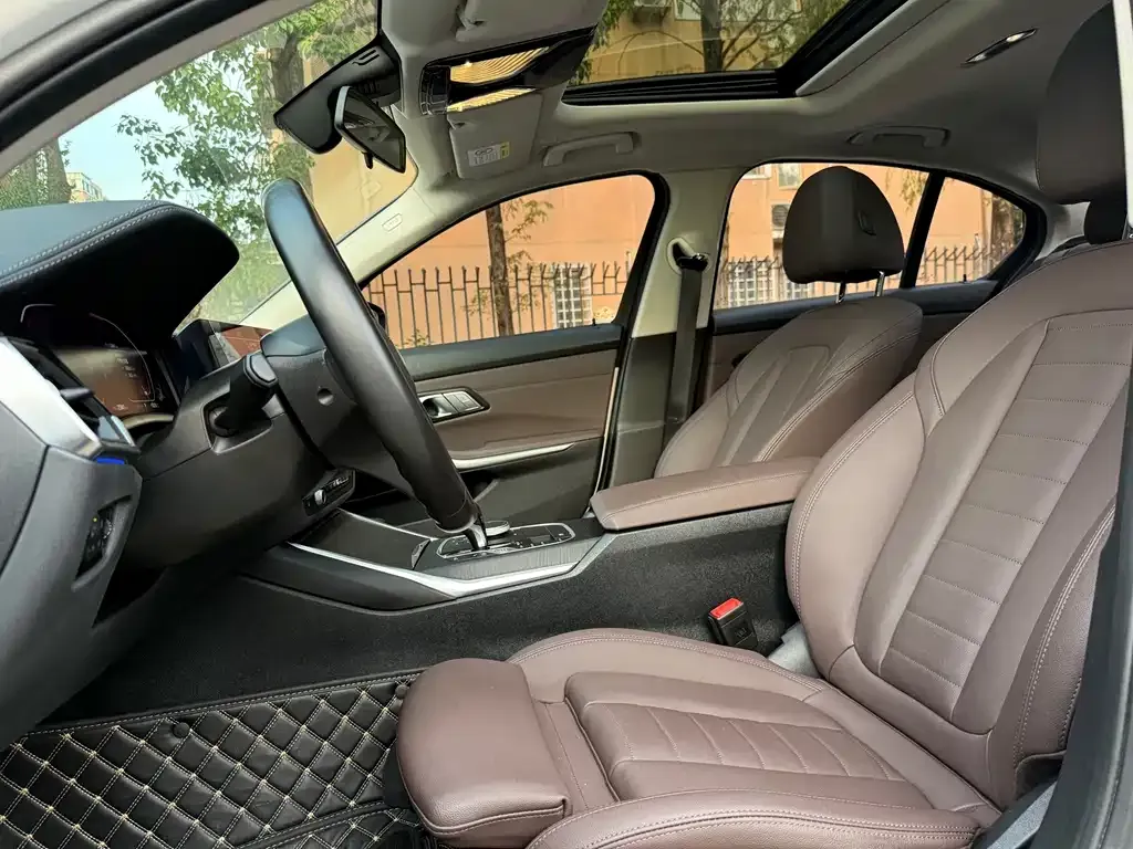 BMW 3 Series — фото 10