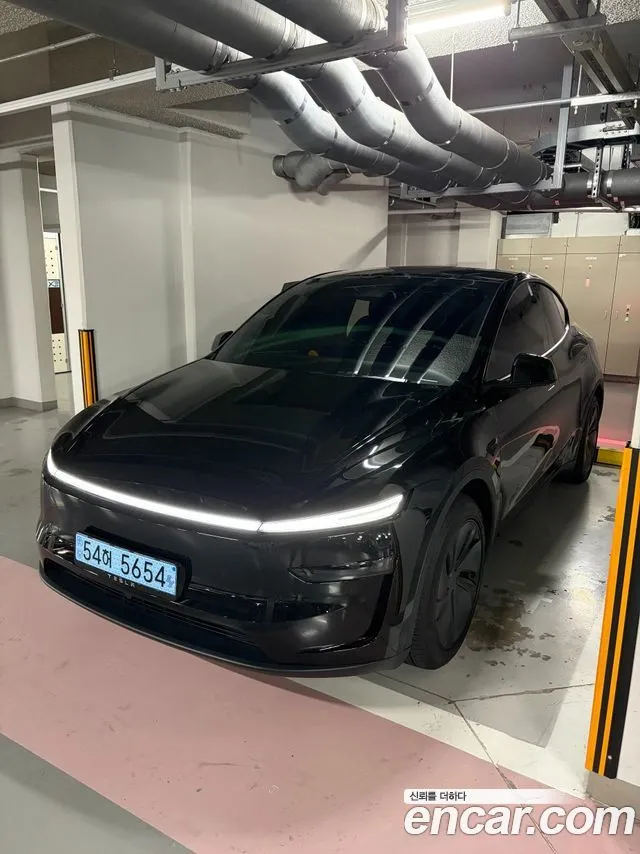 Tesla Model Y — фото 6