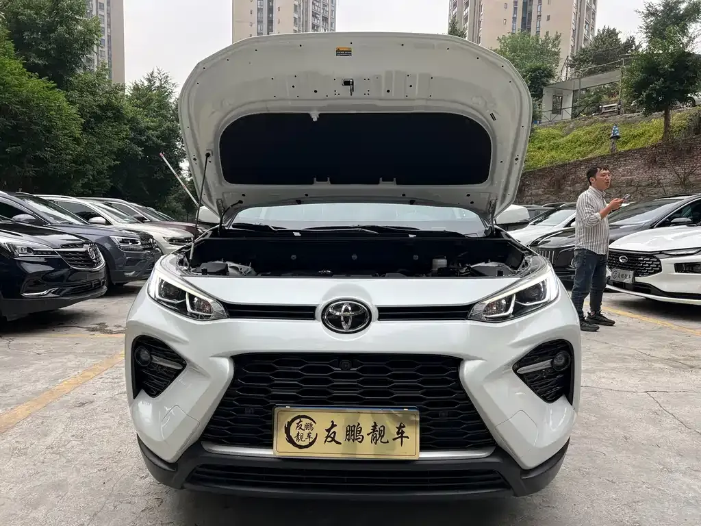 Toyota Wildlander — фото 10