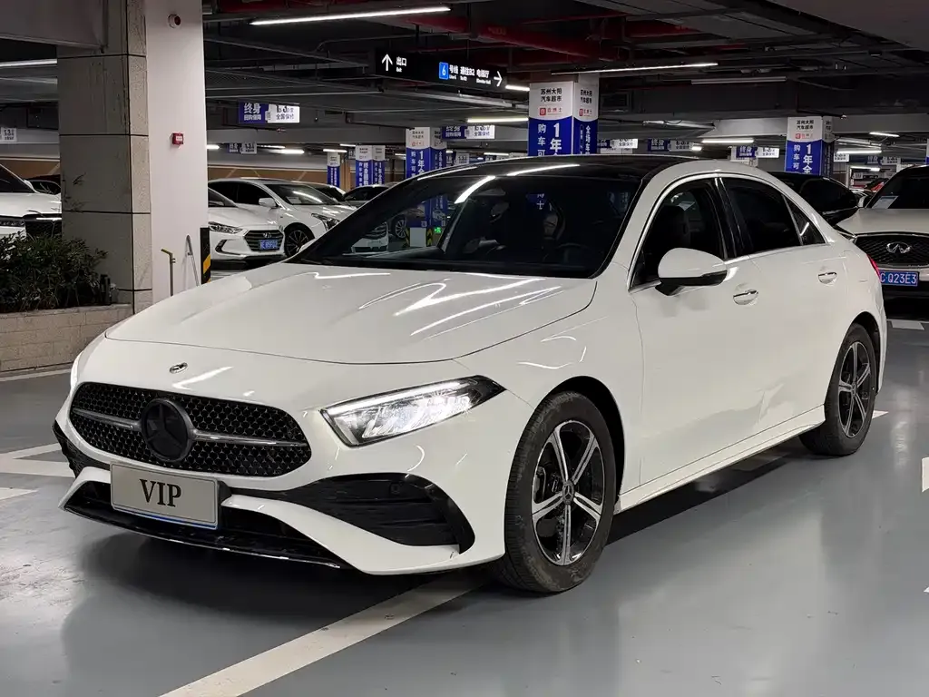 Mercedes-Benz A-Class — фото 1
