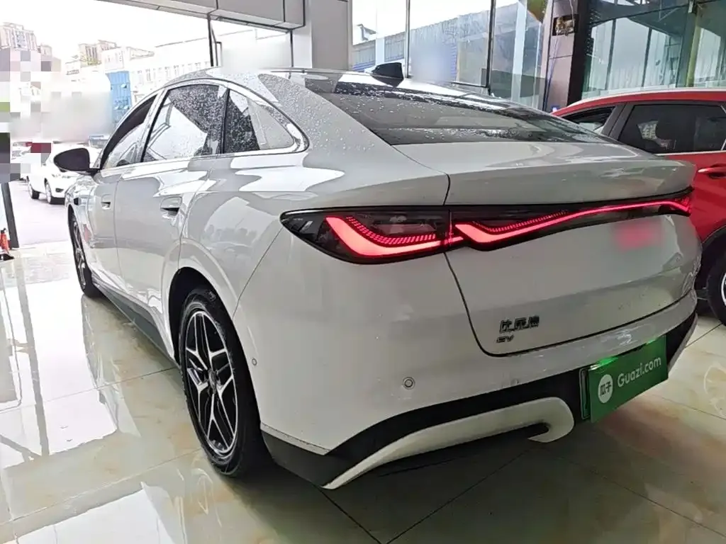 BYD Seal 06 — фото 10