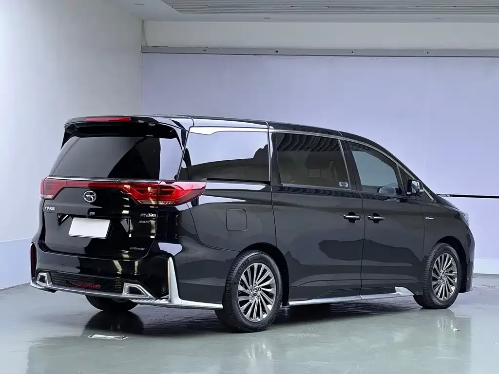 GAC Motor Trumpchi M8 — фото 3