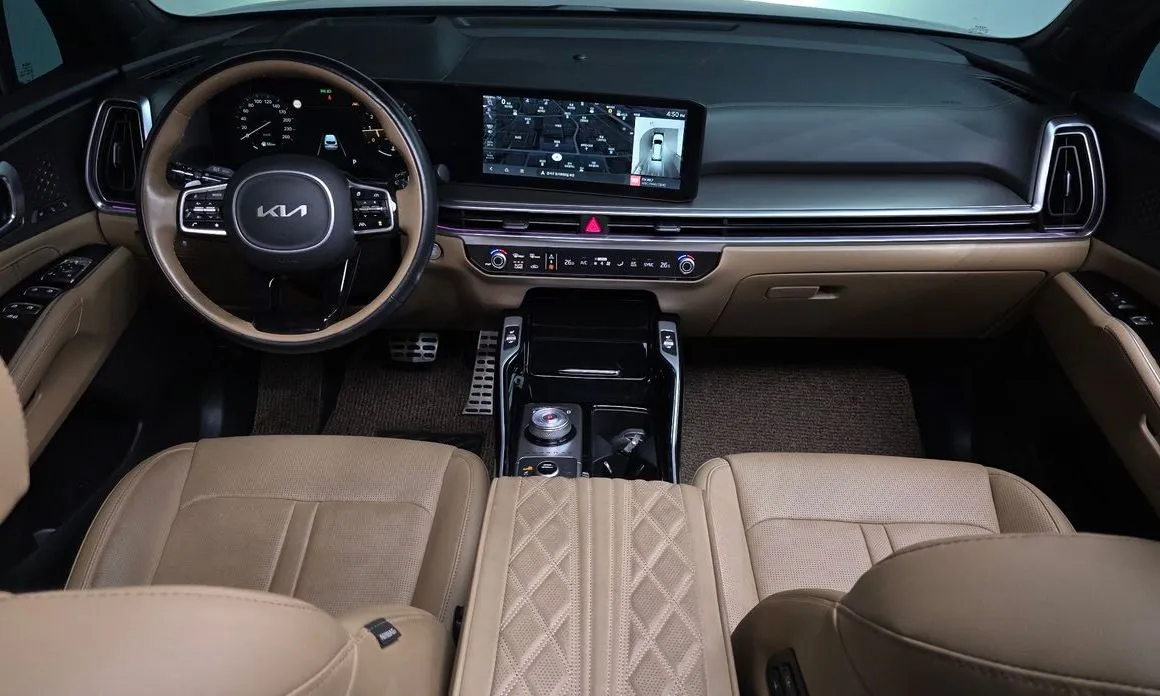 Kia Sorento — фото 6