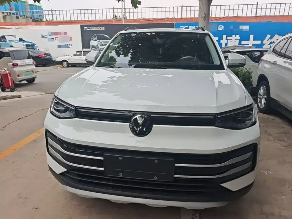Volkswagen Tharu — фото 8