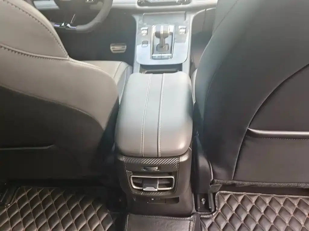 GAC Motor Shadow Leopard — фото 6
