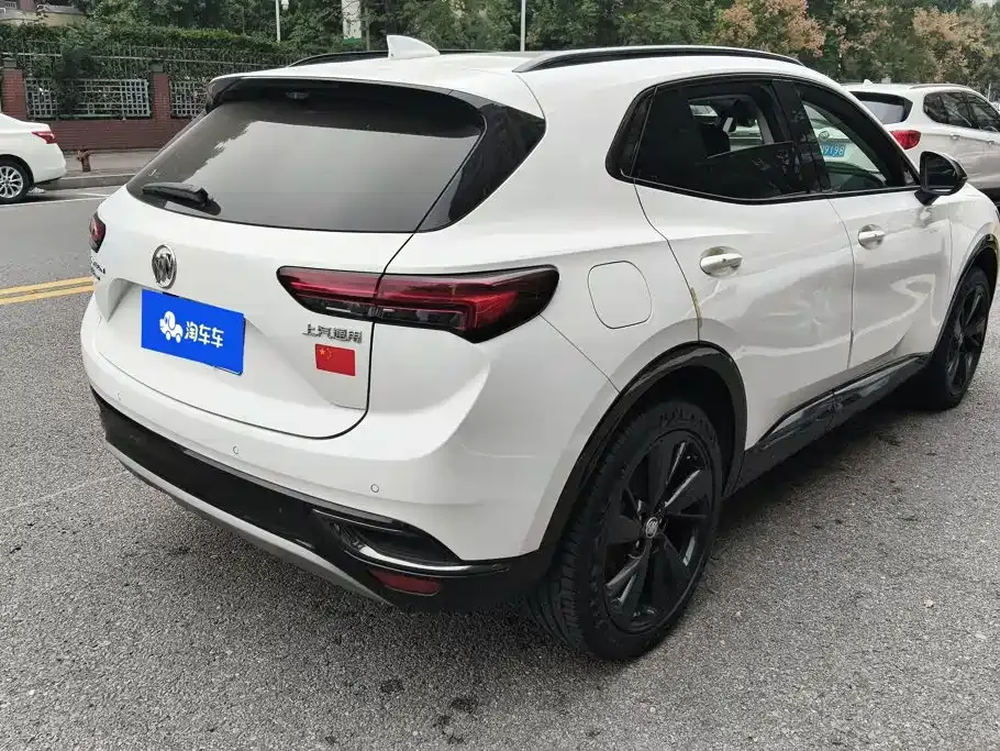 Buick Envision S — фото 10