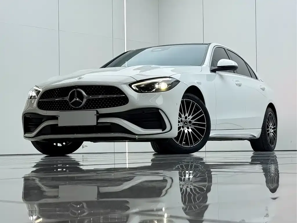 Mercedes-Benz C-Class — фото 10