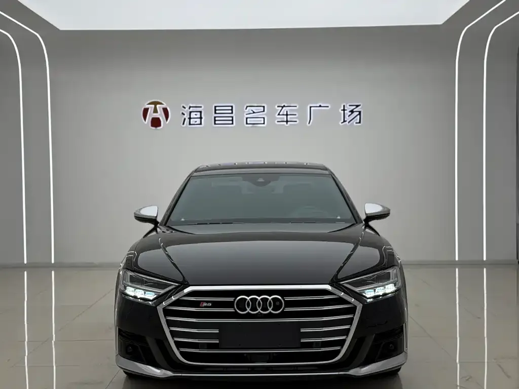 Audi S8 — фото 2