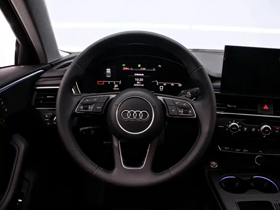 Audi A4L — фото 3