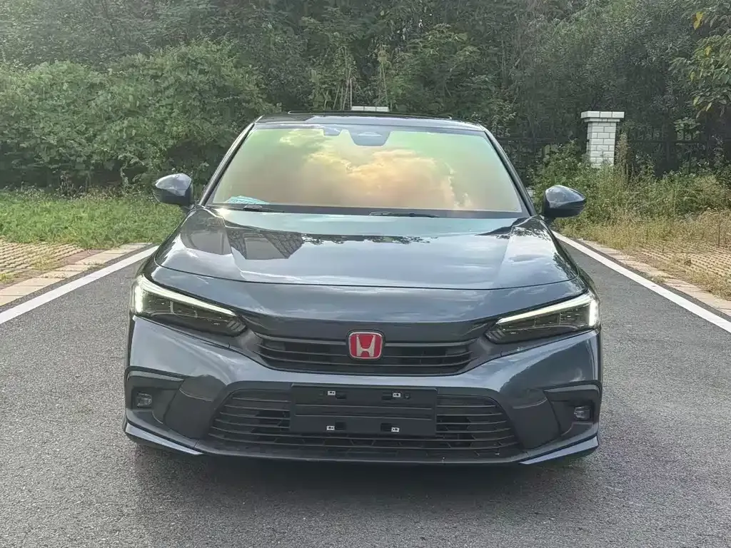 Honda Civic — фото 8