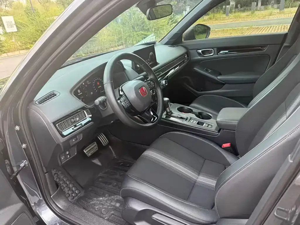 Honda Civic — фото 3