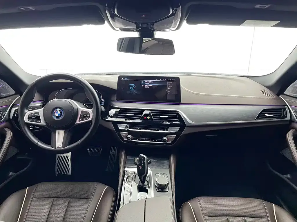 BMW 5 Series New Energy — фото 6