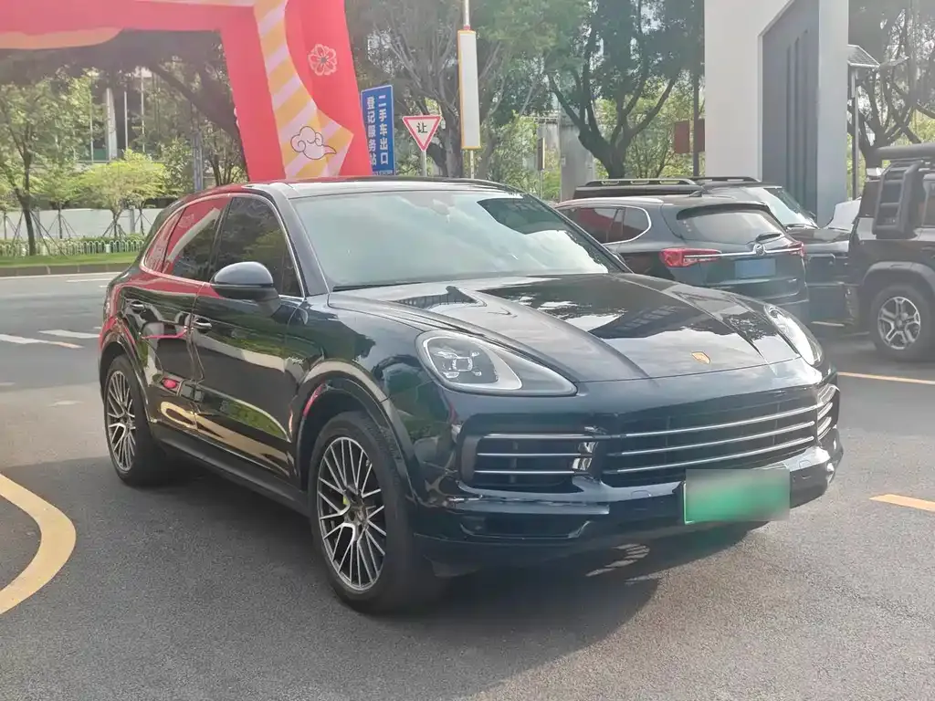 Porsche Cayenne Hybrid — фото 4