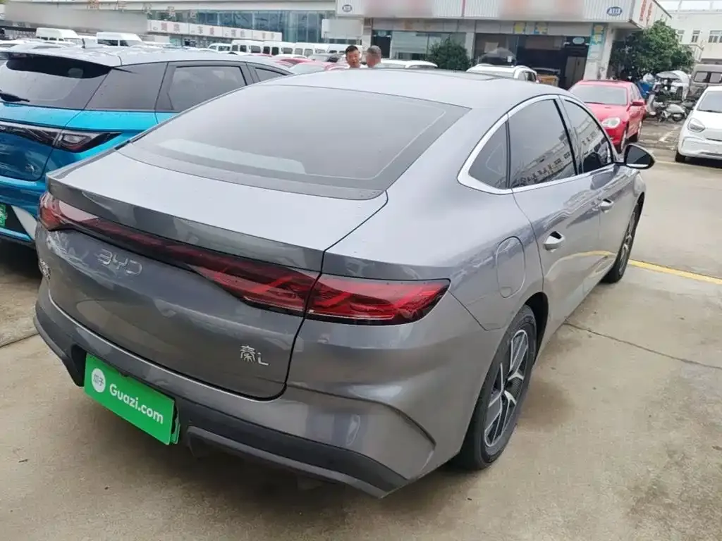 BYD Qin L — фото 3