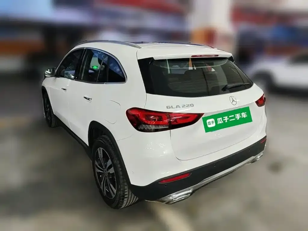 Mercedes-Benz GLA — фото 9