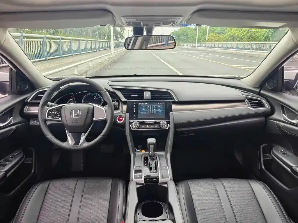 Honda Civic — фото 6
