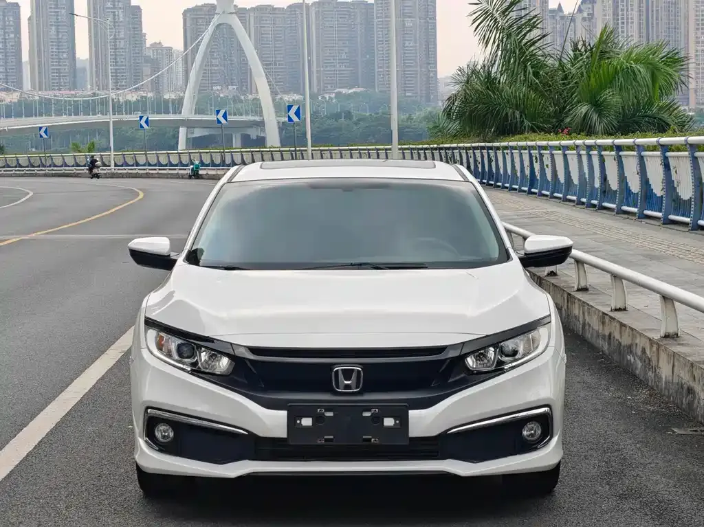 Honda Civic — фото 5