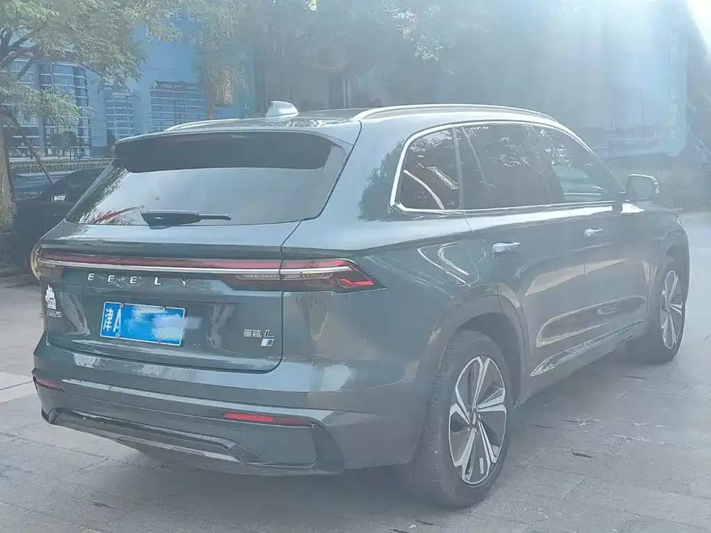 Geely Xingyue L — фото 2