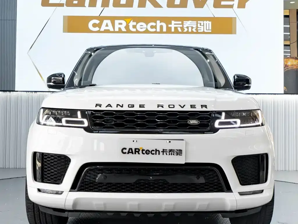 Land Rover Sport — фото 1