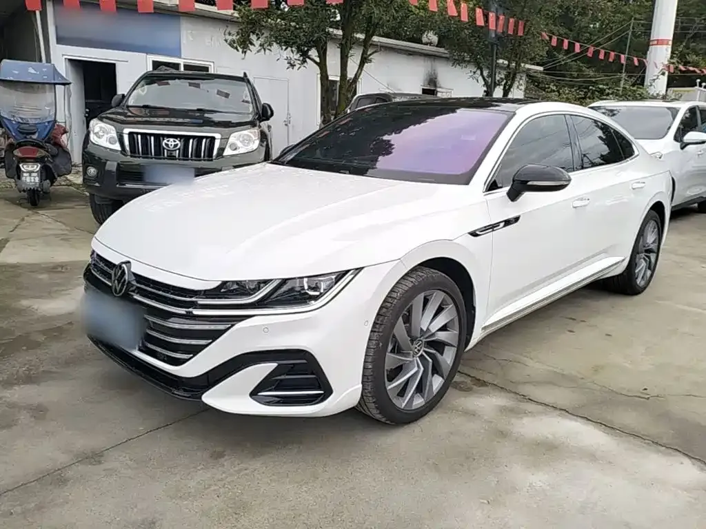 Volkswagen CC — фото 1