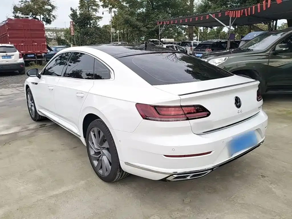 Volkswagen CC — фото 3
