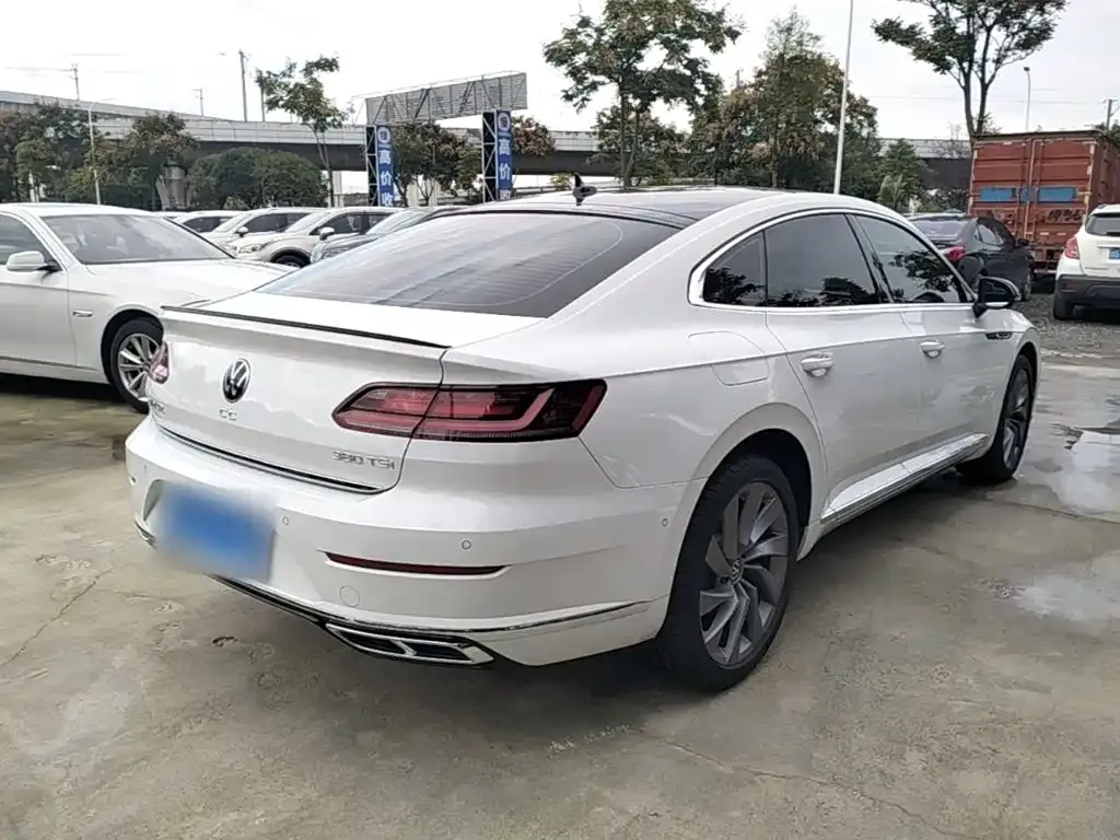 Volkswagen CC — фото 5