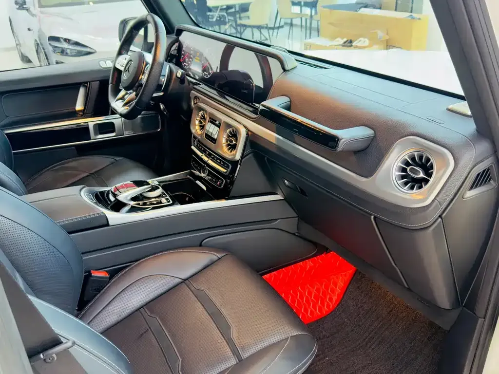 Mercedes-Benz G-Class AMG — фото 9