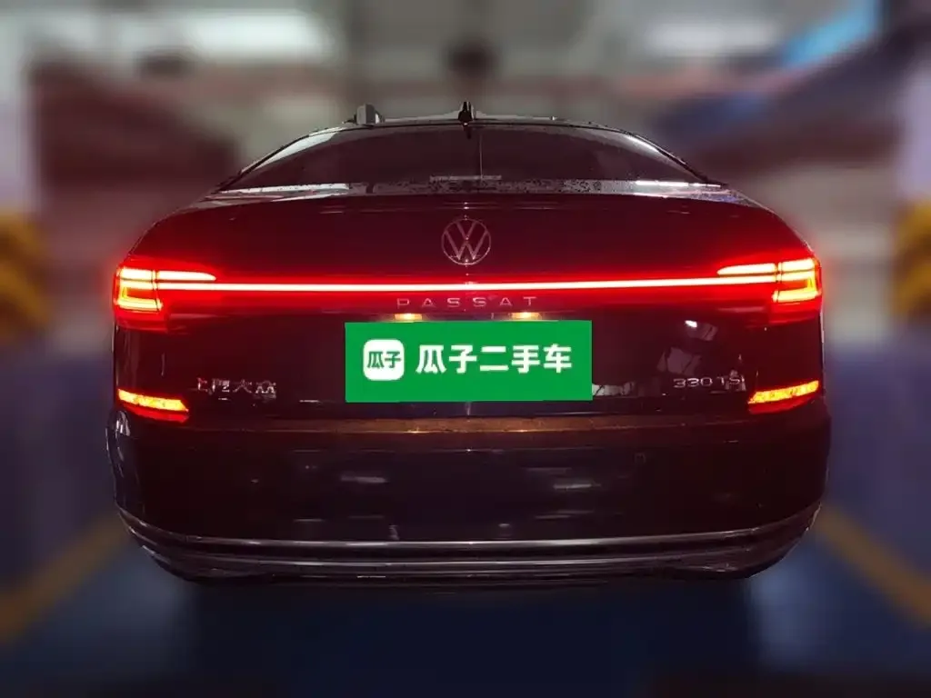 Volkswagen Passat — фото 3