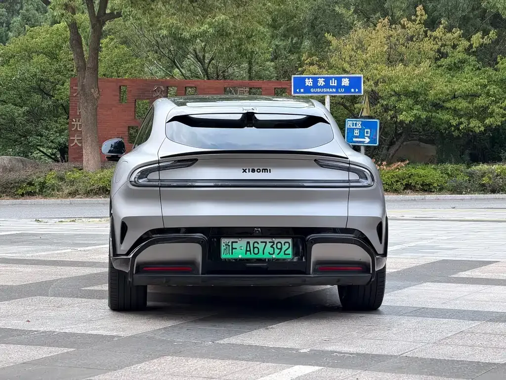 Xiaomi YU7 — фото 10