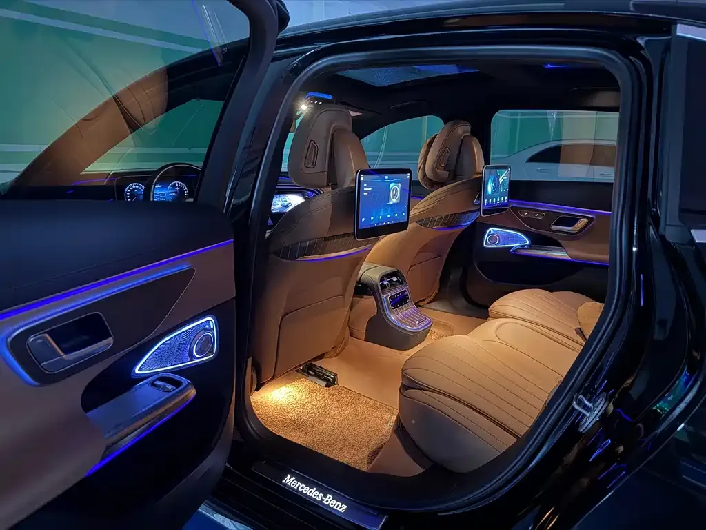 Mercedes-Benz E-Class New Energy — фото 4