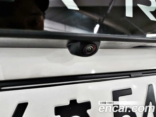 Hyundai Staria — фото 2