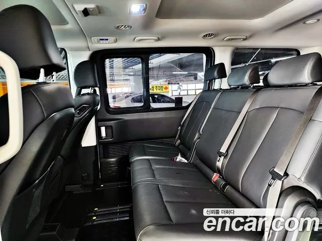 Hyundai Staria — фото 10