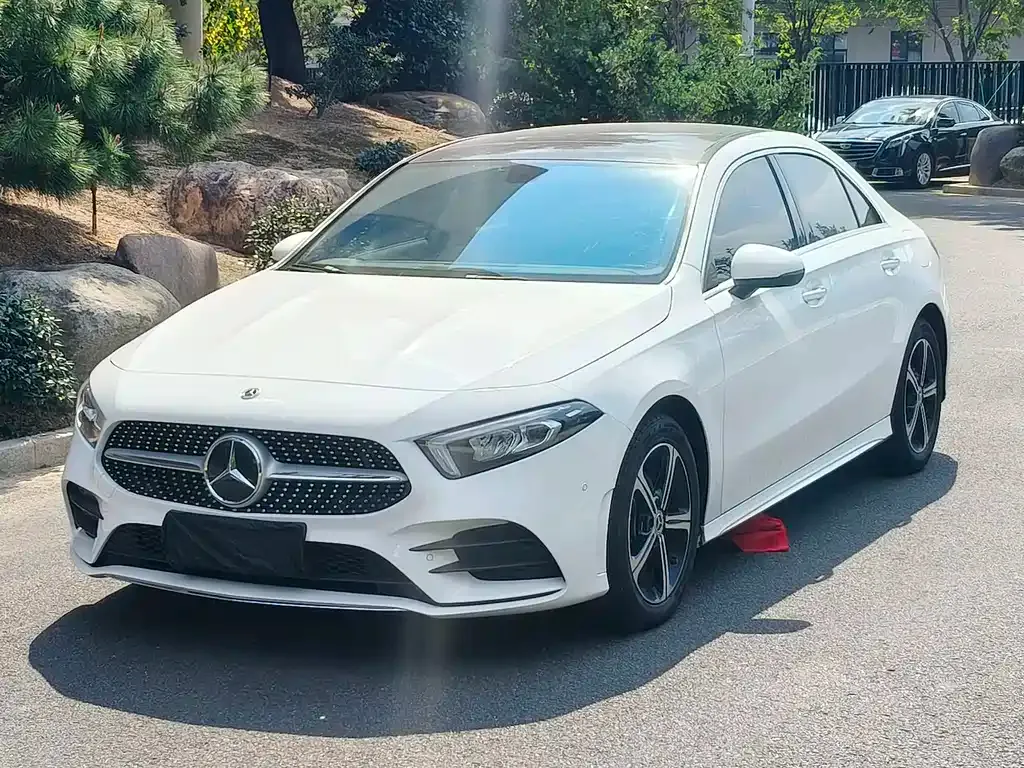 Mercedes-Benz A-Class — фото 1