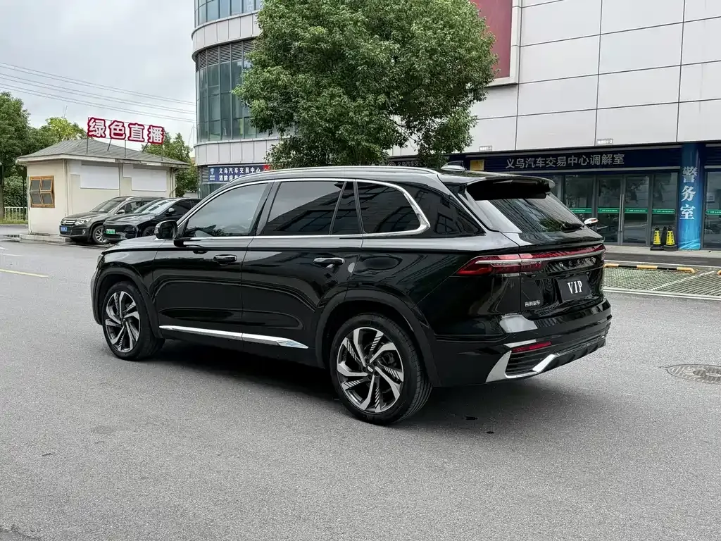 Geely Xingyue L — фото 8