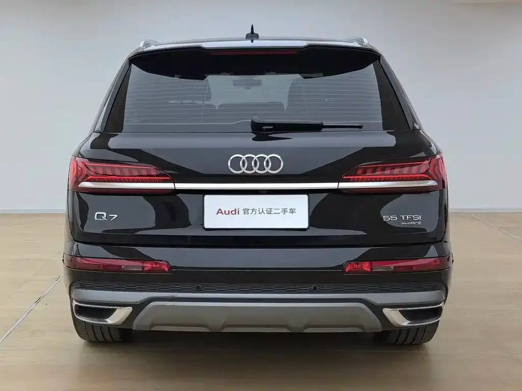 Audi Q7 — фото 4