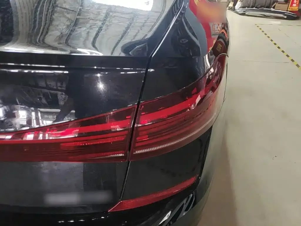 Volkswagen Passat — фото 5