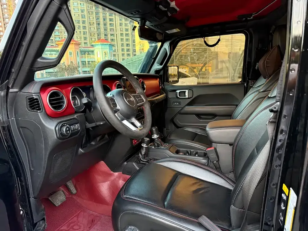 Jeep Wrangler — фото 4