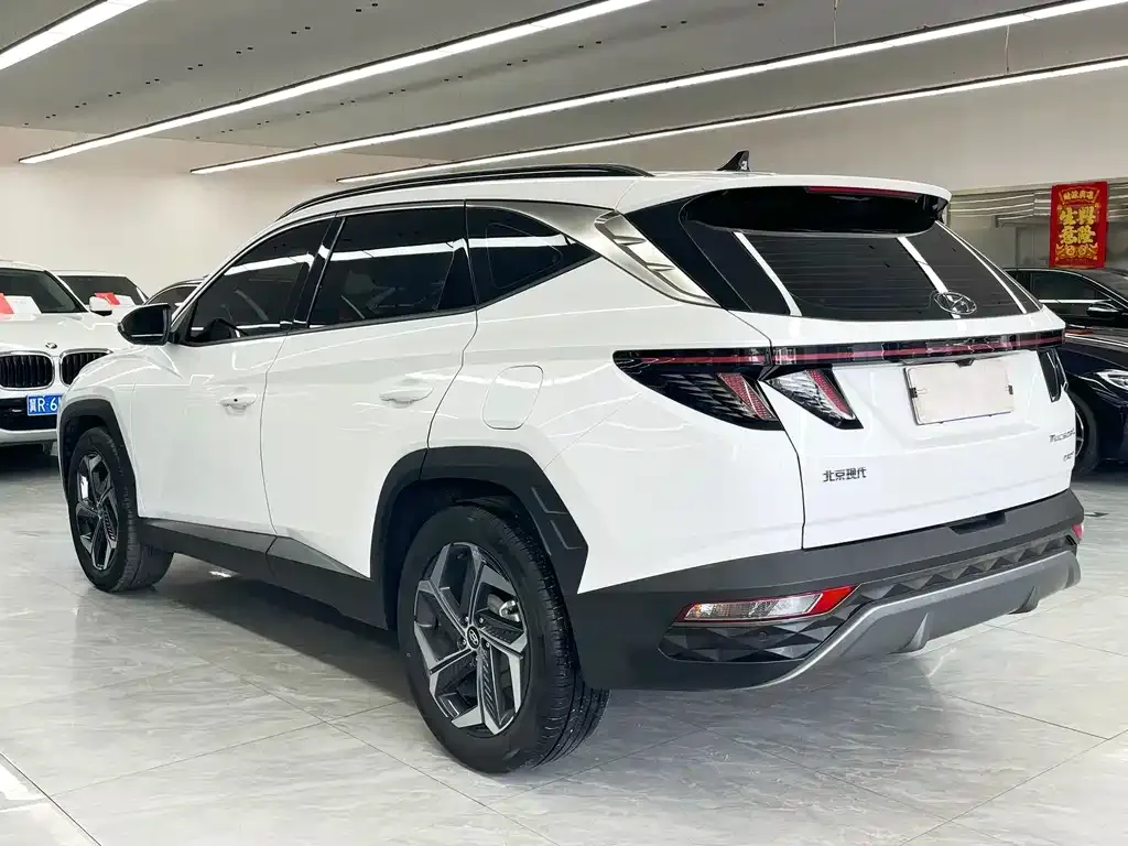 Hyundai Tucson — фото 7