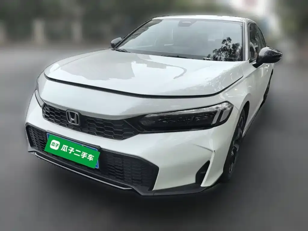 Honda Civic — фото 1