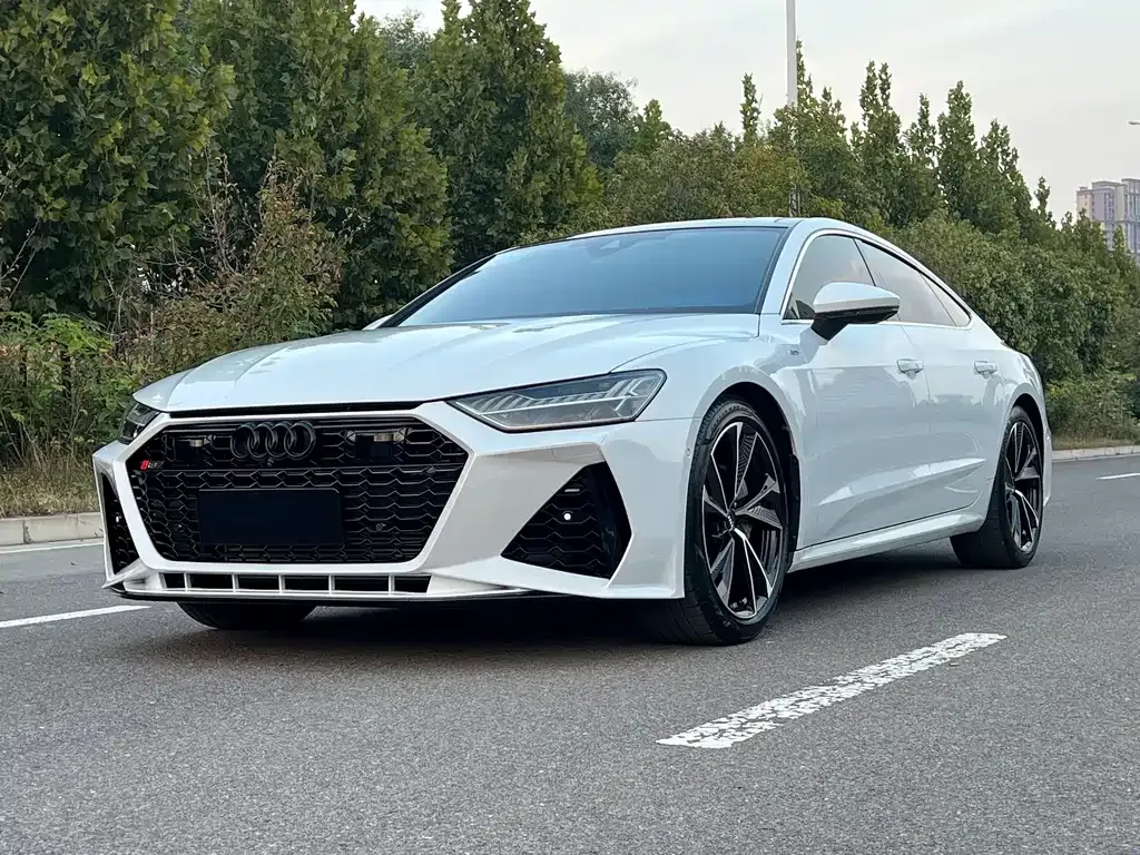 Audi A7 — фото 1