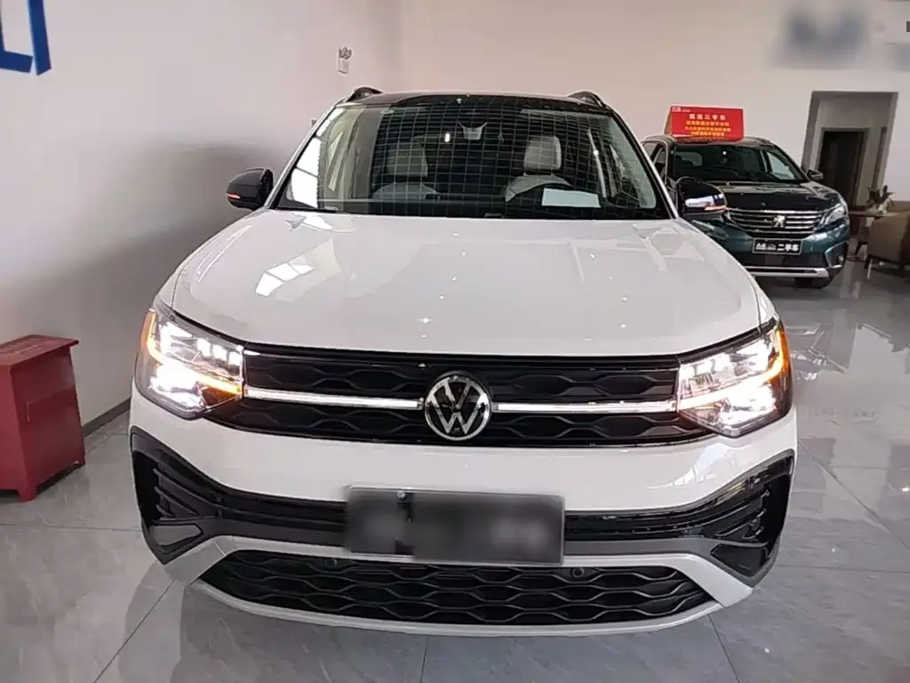 Volkswagen Tharu — фото 6