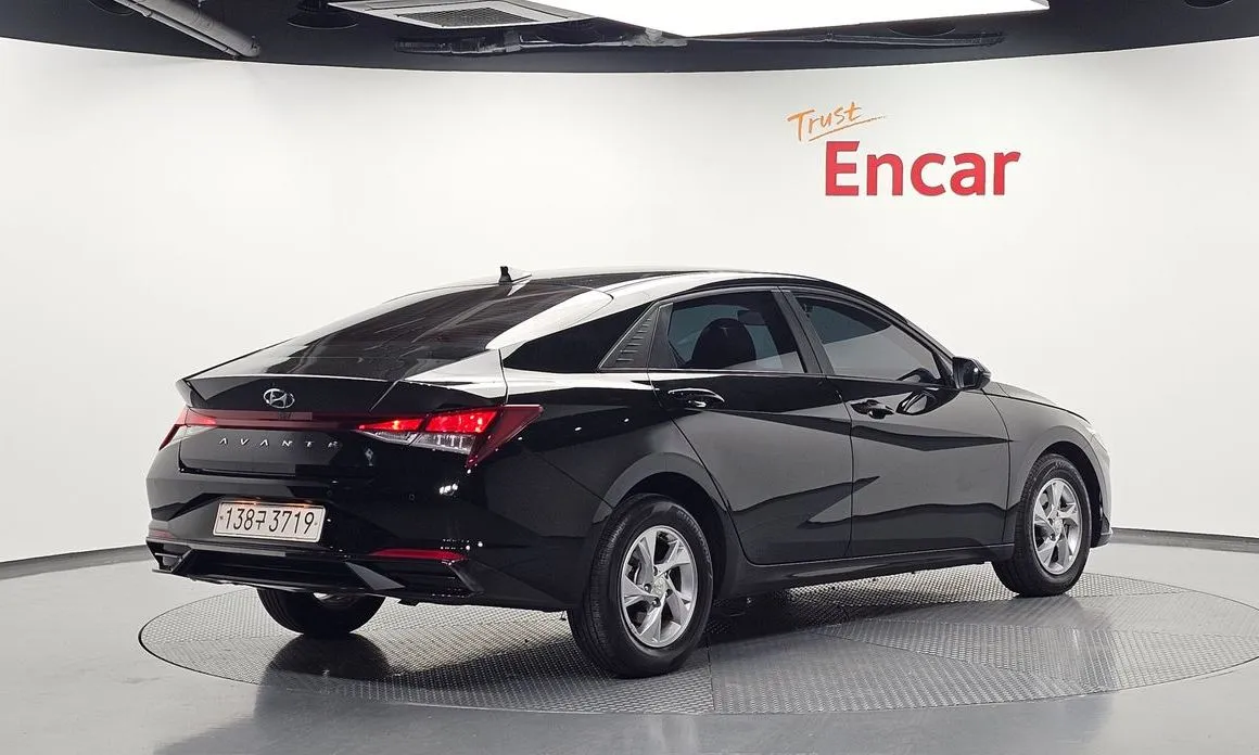 Hyundai AVANTE — фото 5