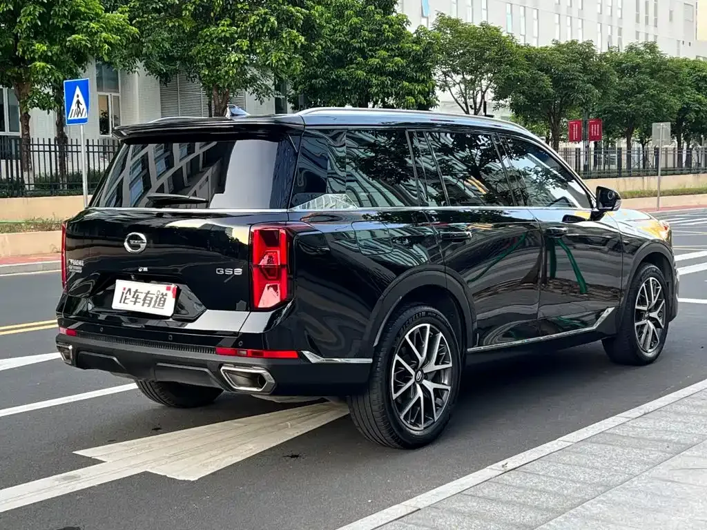 GAC Motor Trumpchi GS8 — фото 10